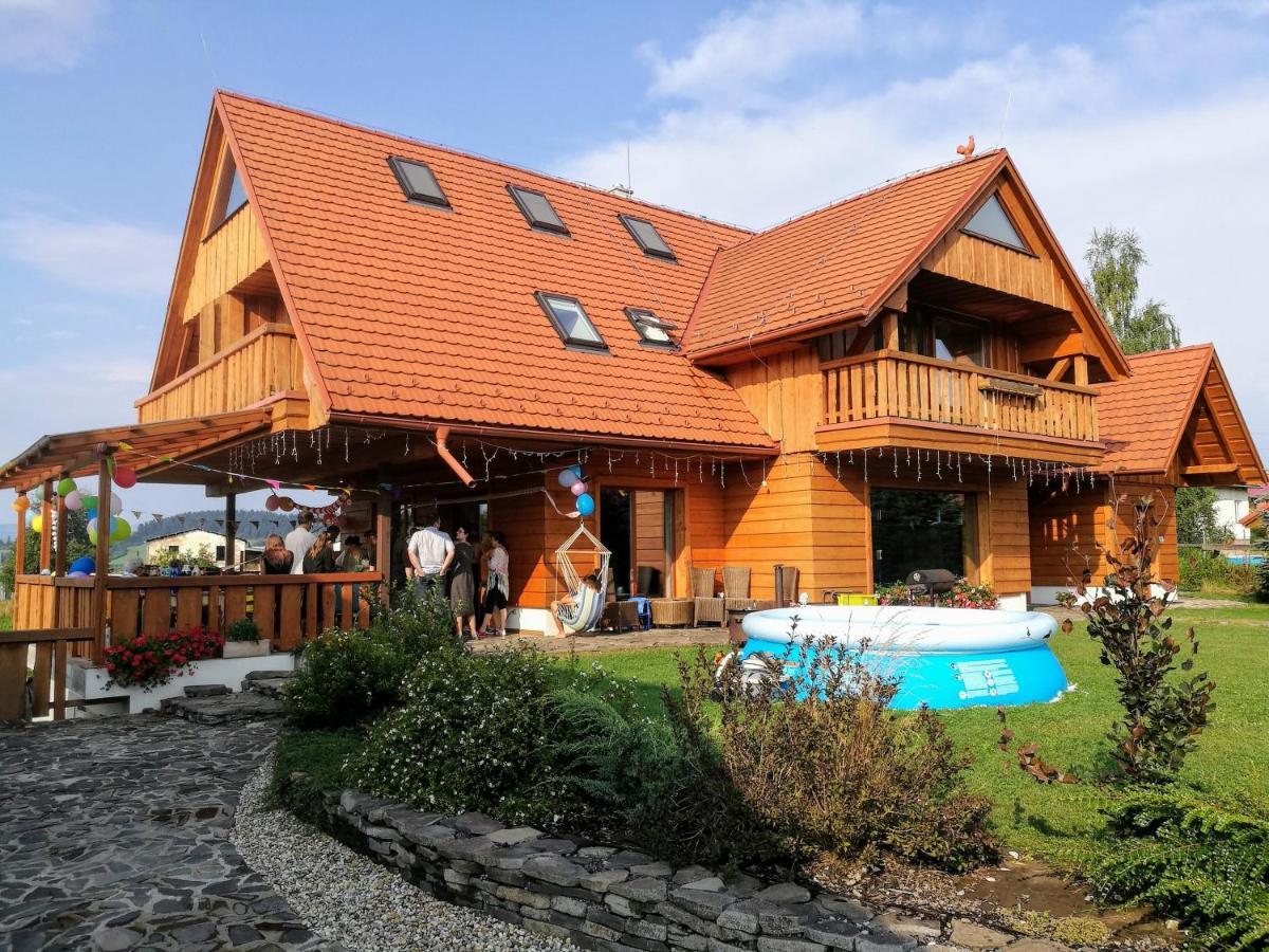 Holiday Home Holiday Raj Bešeňová Екстериор снимка
