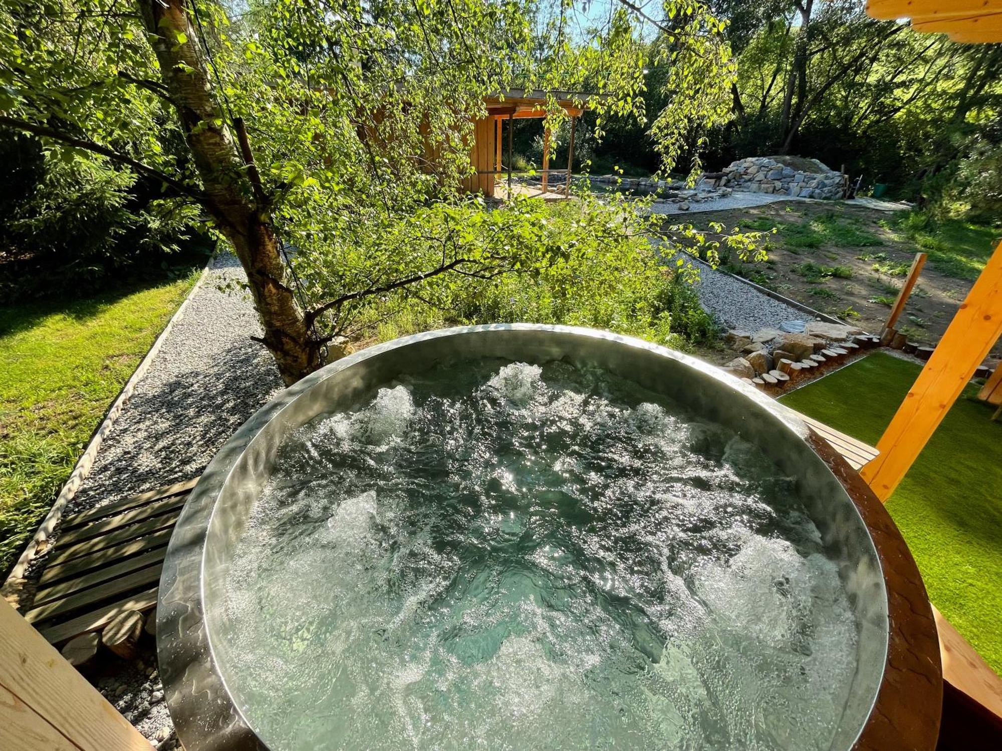 Holiday Home Holiday Raj Bešeňová Екстериор снимка