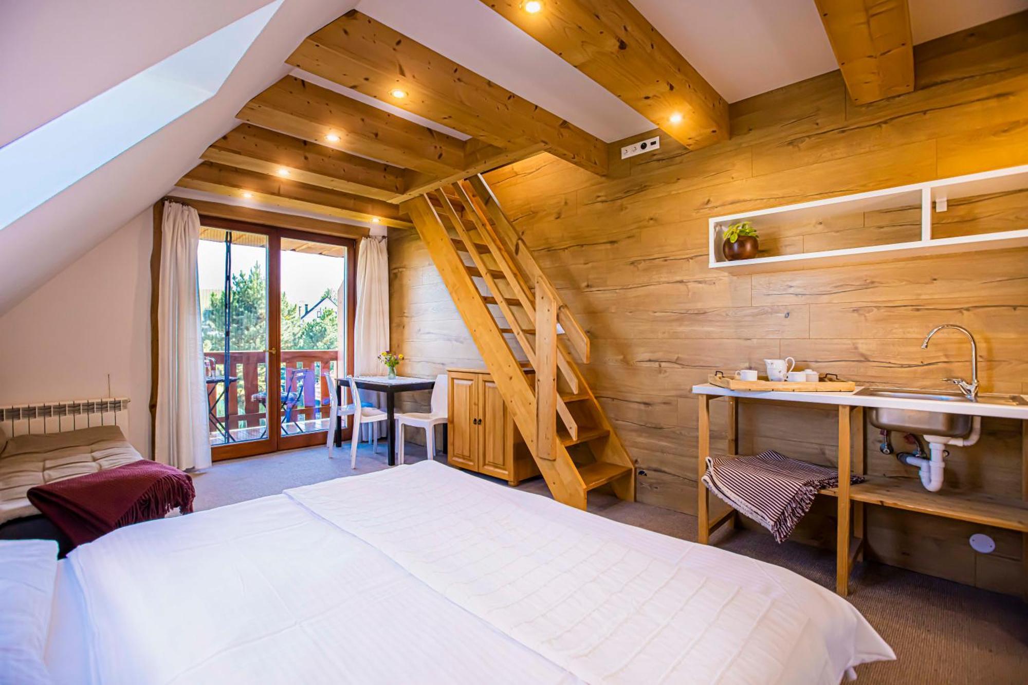 Holiday Home Holiday Raj Bešeňová Екстериор снимка