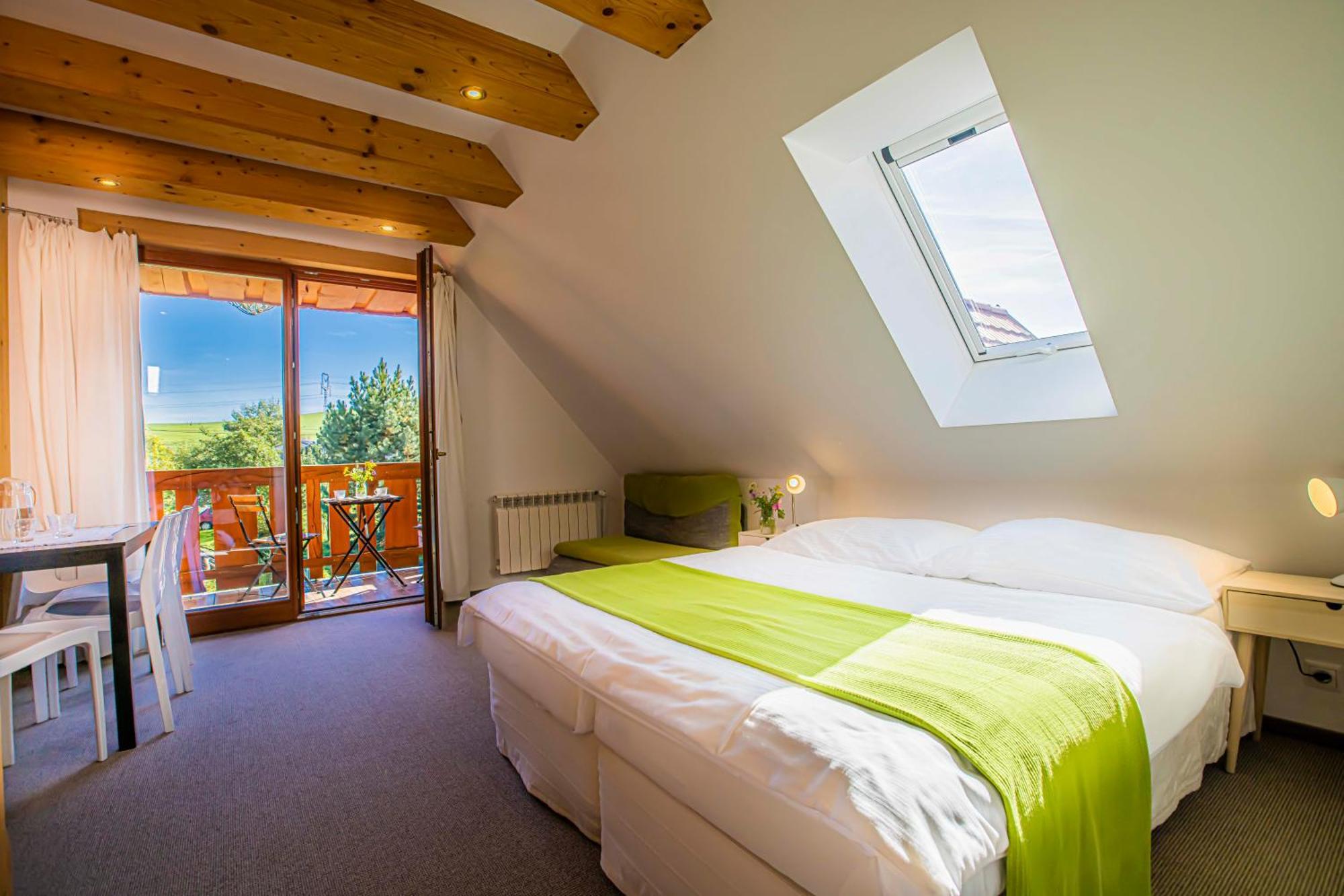 Holiday Home Holiday Raj Bešeňová Екстериор снимка
